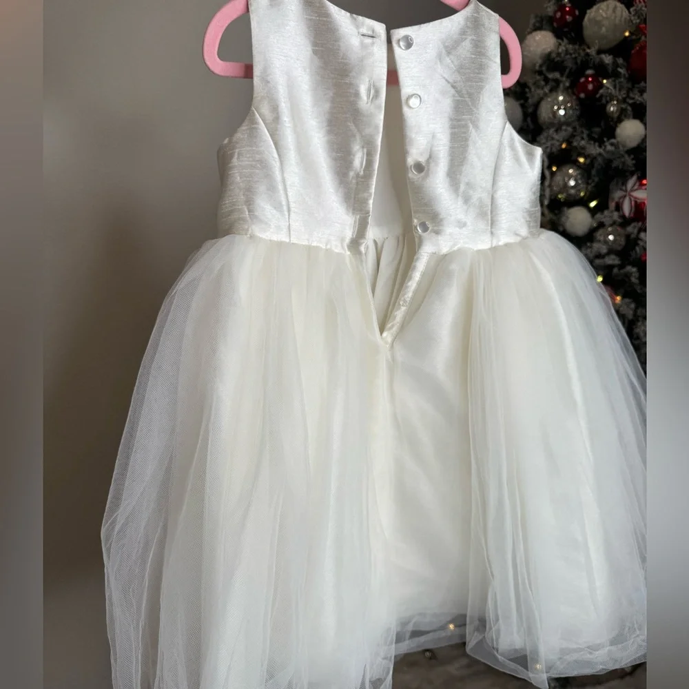 DAVID'S BRIDAL Flower Girl Dress with Tulle and Ribbon Waist